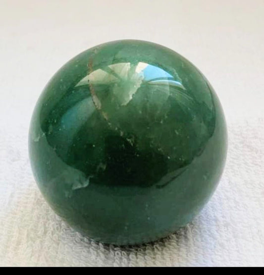 Betoverende Groene Braziliaanse Aventurijn Bol - 287g, 56mm Diameter